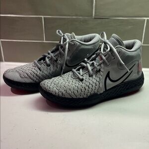 Nike KD Trey 5 VIII Light Smoke Grey Black, Men Size 8/Women Size 9.5 Basketball